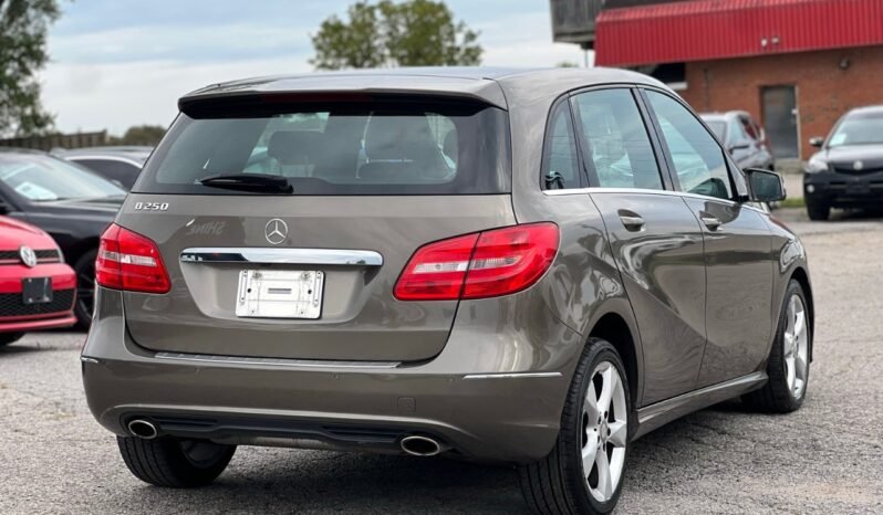 
								2014 Mercedes-Benz B-Class B 250 Sports Tourer full									