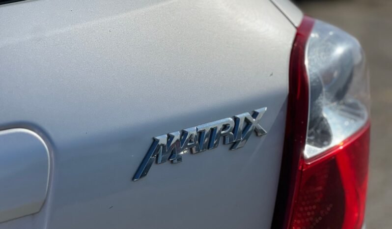 
								2013 Toyota Matrix 4dr Wgn Auto FWD full									