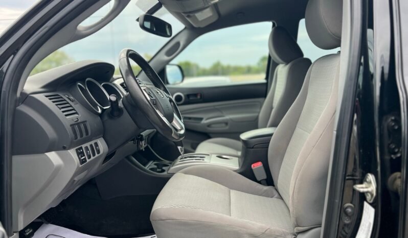 
								2015 Toyota Tacoma 4WD Double Cab V6 Auto full									
