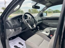 
										2015 Toyota Tacoma 4WD Double Cab V6 Auto full									