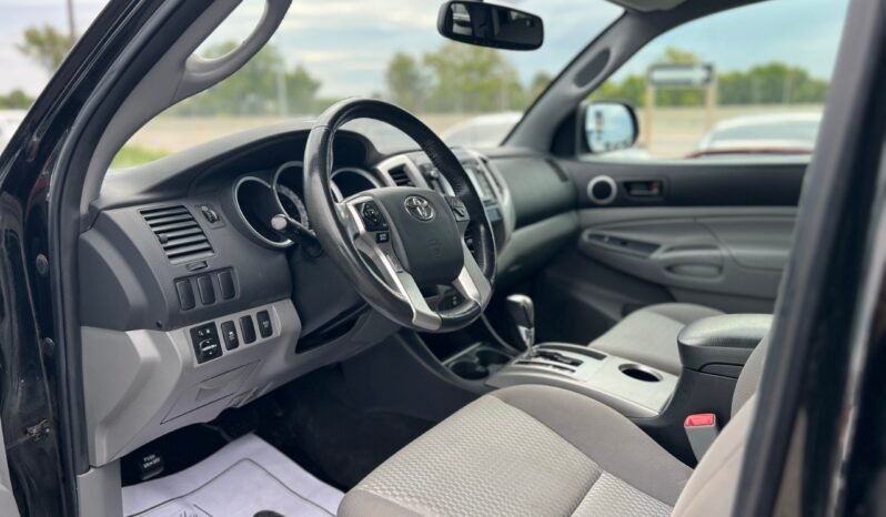 
								2015 Toyota Tacoma 4WD Double Cab V6 Auto full									