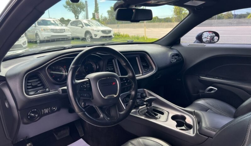 
								2017 Dodge Challenger 2dr Cpe SXT Plus full									