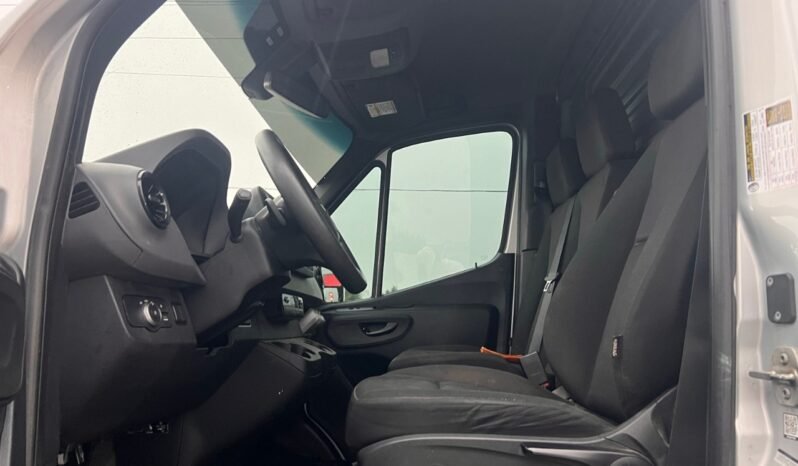 
								2021 Mercedes-Benz Sprinter Cargo Van 2500 Standard Roof I4 144″ full									