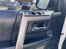 
										2016 Toyota 4Runner 4WD 4dr V6 Limited (Natl) full									