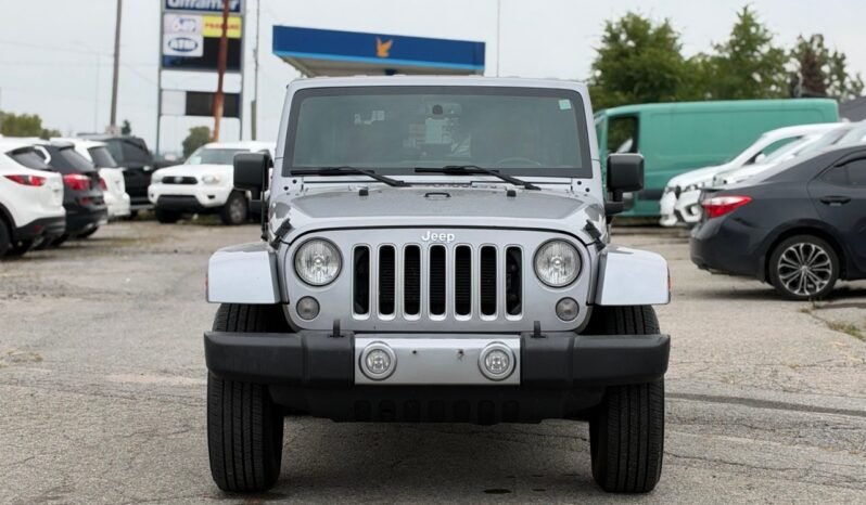 
								2017 Jeep Wrangler 4WD 2dr Sahara full									
