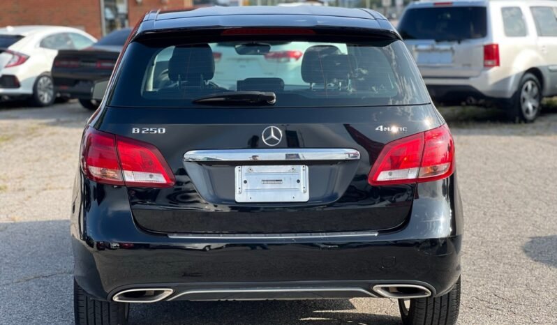 
								2016 Mercedes-Benz B-Class B 250 Sports Tourer 4MATIC full									