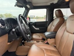 
										2017 Jeep Wrangler 4WD 2dr Sahara full									