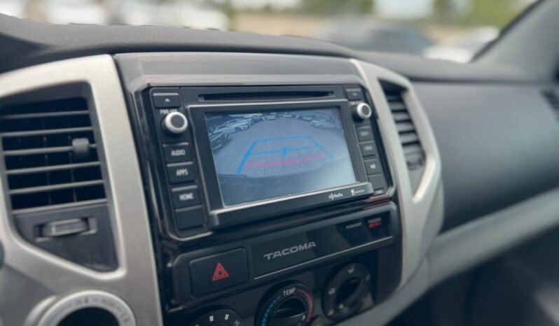 
								2015 Toyota Tacoma 4WD Double Cab V6 Auto full									