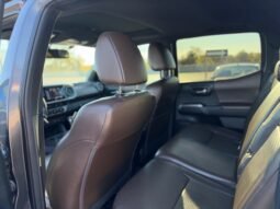 
										2016 Toyota Tacoma 4WD Double Cab V6 Auto Limited full									