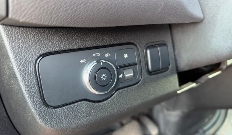 
								2019 Mercedes-Benz Sprinter Cargo Van 2500 High Roof V6 170″ full									
