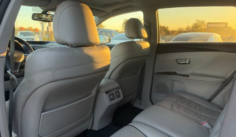
								2010 Toyota Venza 4dr Wgn AWD full									
