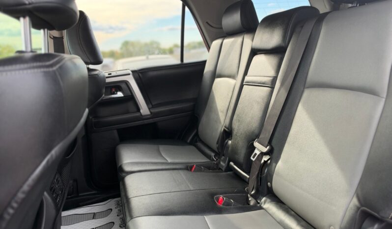 
								2014 Toyota 4Runner 4WD 4dr V6 SR5 full									