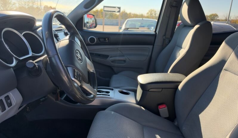 
								2013 Toyota Tacoma 4WD Double Cab V6 Auto full									