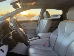 
										2010 Toyota Venza 4dr Wgn AWD full									