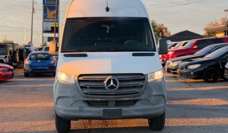 
								2019 Mercedes-Benz Sprinter Cargo Van 2500 High Roof V6 170″ full									