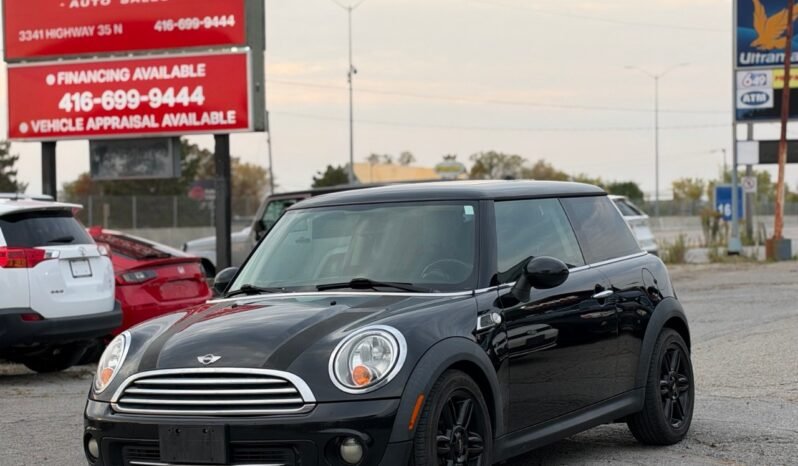 
								2012 MINI Cooper Hardtop 2dr Cpe Baker Street Edition full									