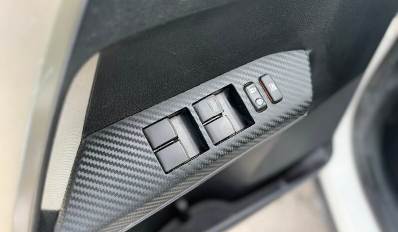
								2013 Toyota RAV4 FWD 4dr LE full									