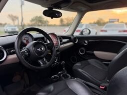 
										2012 MINI Cooper Hardtop 2dr Cpe Baker Street Edition full									