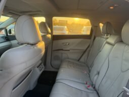 
										2010 Toyota Venza 4dr Wgn AWD full									
