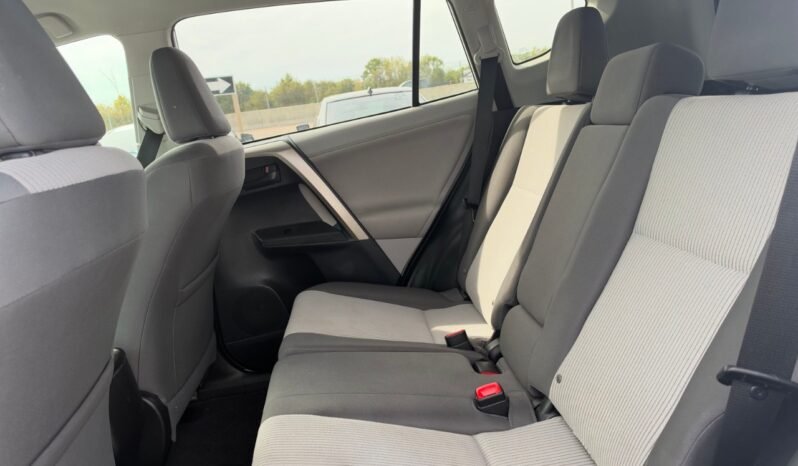 
								2013 Toyota RAV4 FWD 4dr LE full									