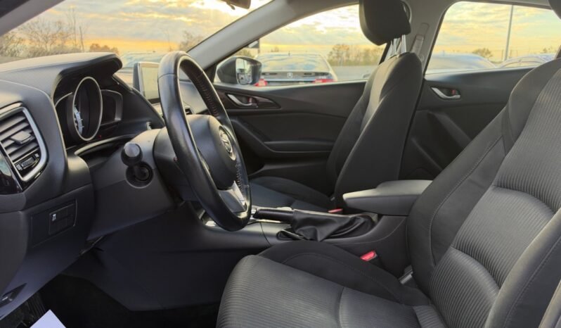 
								2016 Mazda Mazda3 4dr Sdn Auto GS full									
