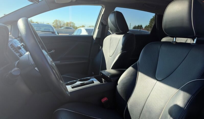 
								2016 Toyota Venza full									