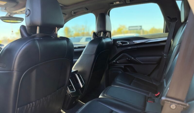 
								2014 Porsche Cayenne AWD 4dr S full									