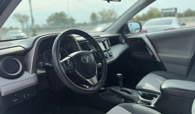 
								2013 Toyota RAV4 FWD 4dr LE full									