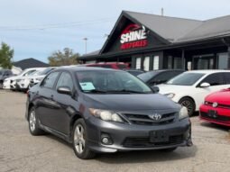 2011 Toyota Corolla 4dr Sdn Auto S