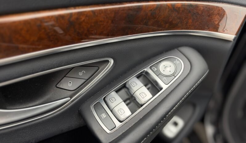 
								2015 Mercedes-Benz S-Class S 550 LWB 4MATIC Sedan full									
