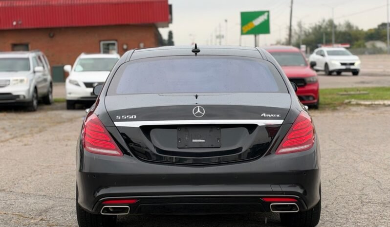 
								2015 Mercedes-Benz S-Class S 550 LWB 4MATIC Sedan full									