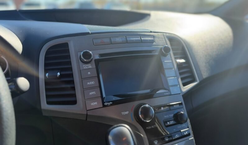 
								2016 Toyota Venza full									