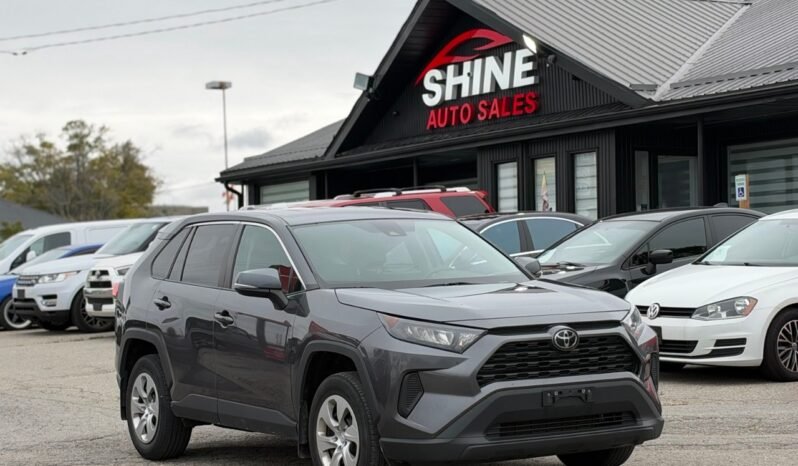 2022 Toyota RAV4 LE AWD