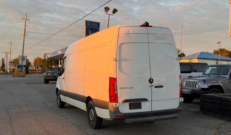 
								2019 Mercedes-Benz Sprinter Cargo Van 2500 High Roof V6 170″ full									