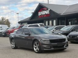 2015 Dodge Charger 4dr Sdn SXT RWD